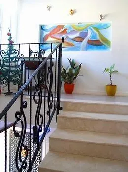 Kayezta Hotel 2*