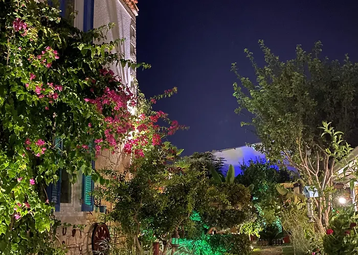 Hotel Kayezta 2*