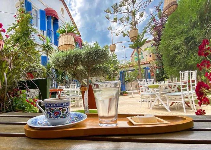 Kayezta Hotell 2*
