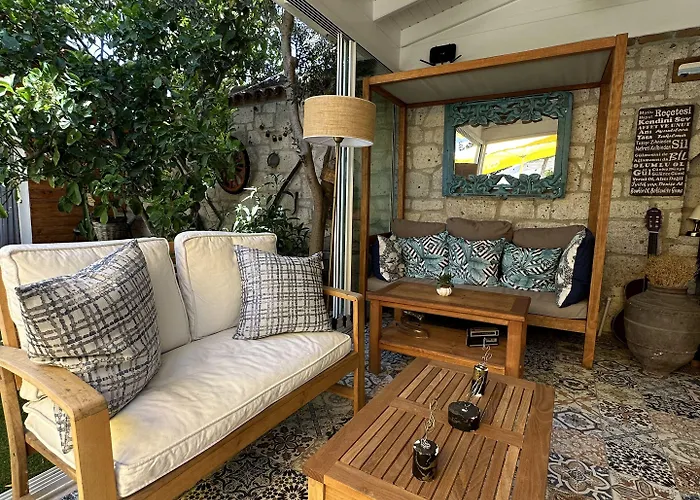 Kayezta Αλακάτι